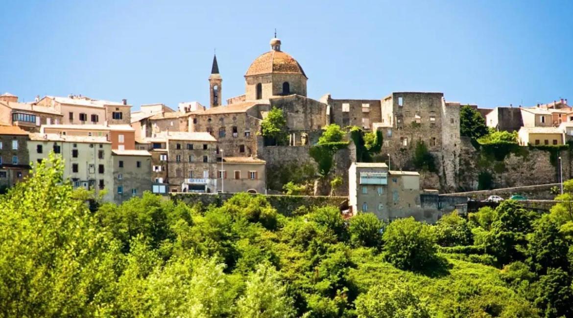 Escapade Ardechoise - Parking Gratuit - Chateau A 2 Pas Aubenas Exterior foto